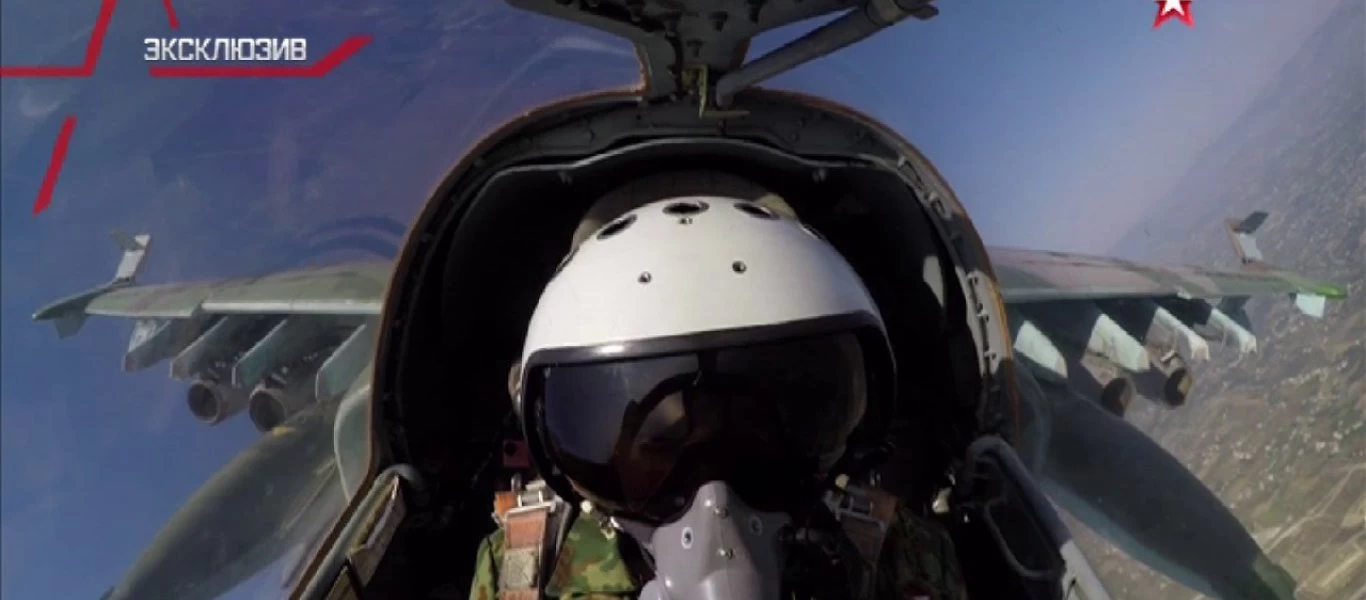 «Αλλάχ Ακμπάρ»: Ρωσικό Su-25 βομβαρδίζει στόχους εξτρεμιστών μουσουλμάνων στην Ιντλίμπ